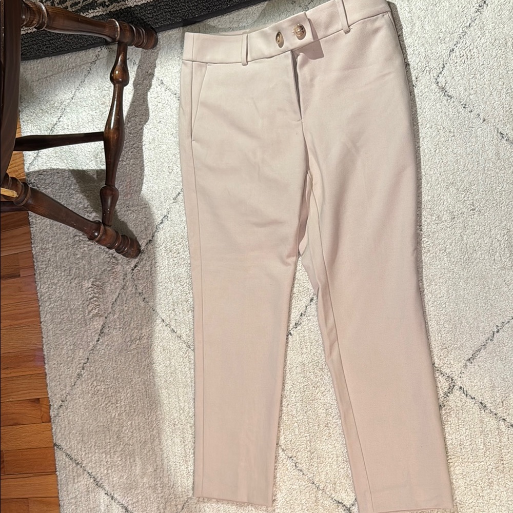 Chic Beige Trousers with Belt Loops